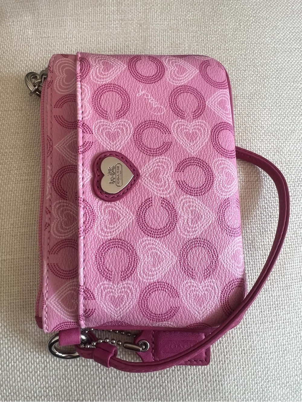 Coach Pink Signature Heart Wristlet - Picture 4 of 8